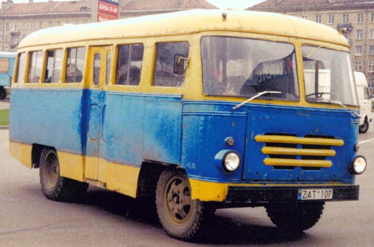 автобус газ 51 

